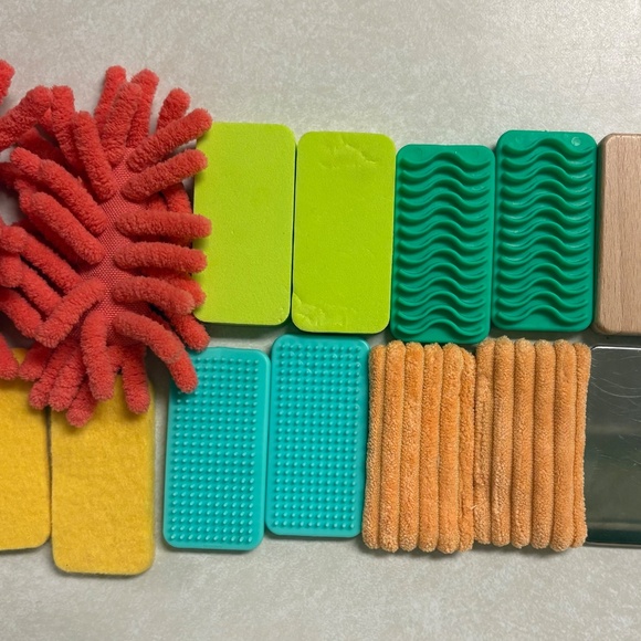 LOVEVERY Matching Sensory Box - The Analyst Play Kit Months 46, 47, 48 - Picture 5 of 6